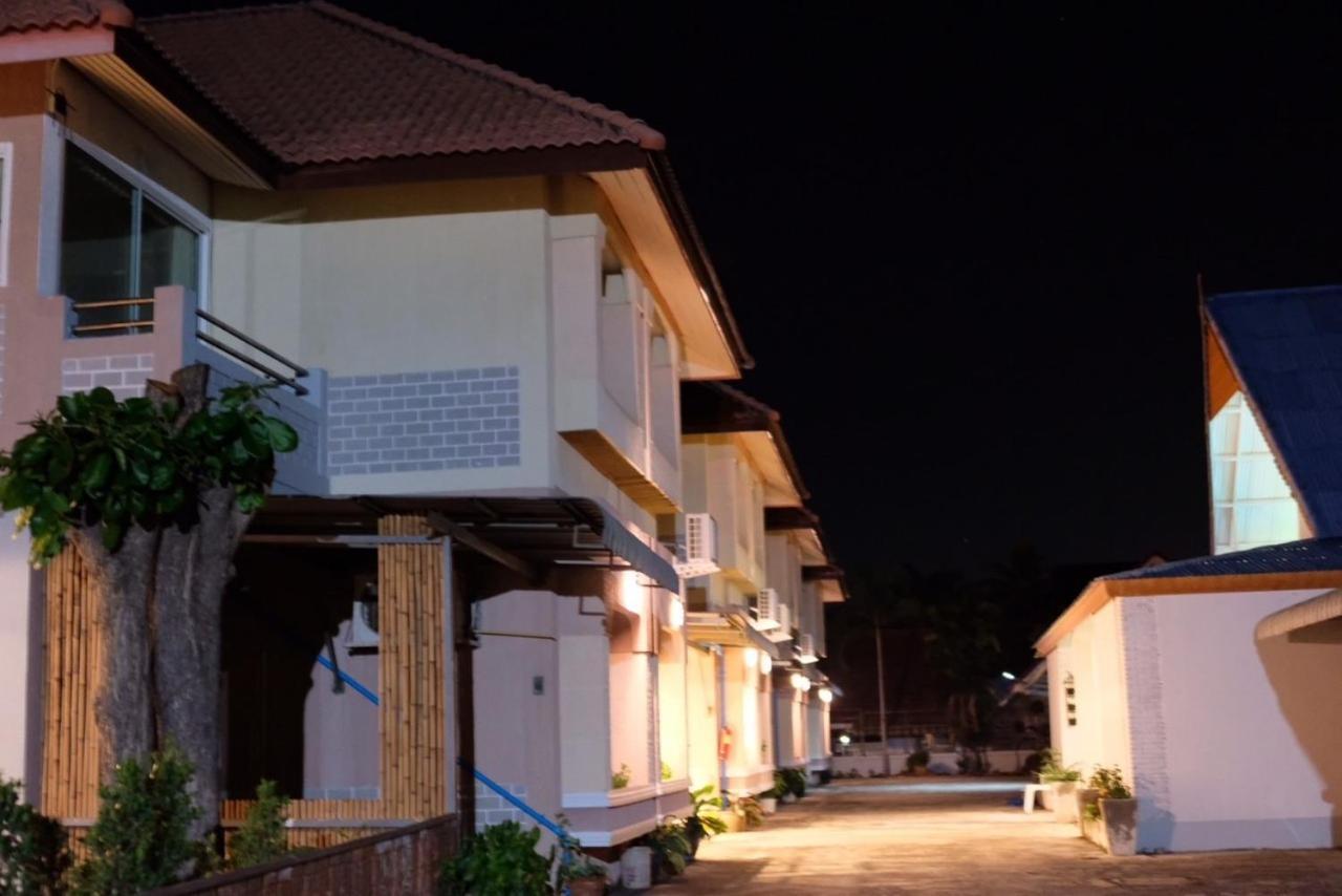 Appartamento Wara Pool Sam Roi Yot